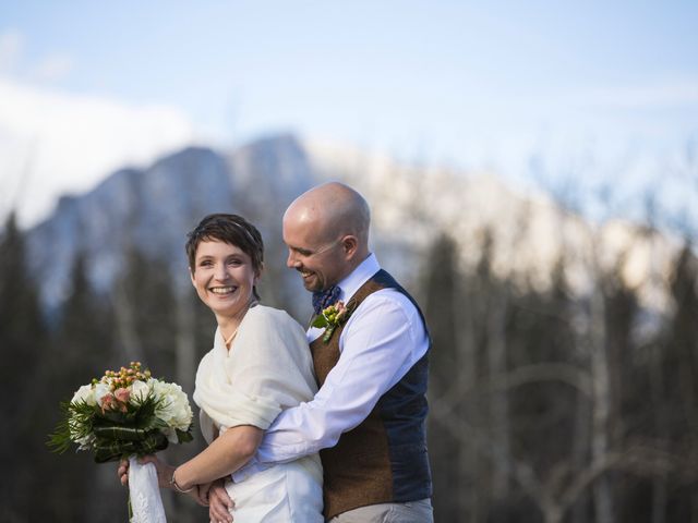 Ryan and Charlotte&apos;s wedding in Kananaskis, Alberta 8