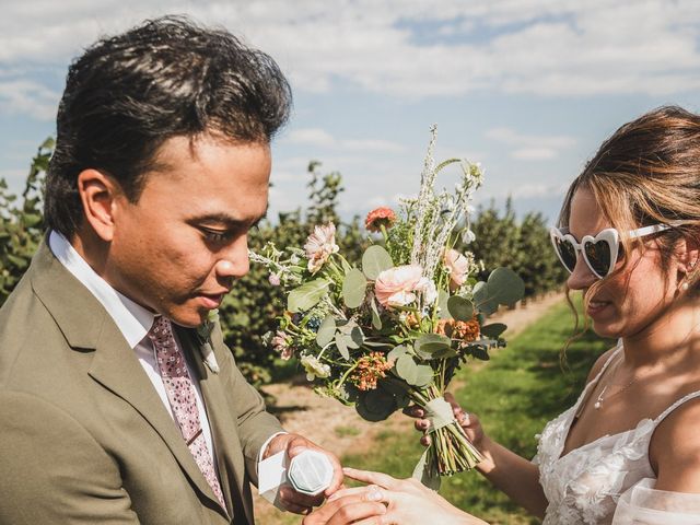Jen and Mark's wedding in Chilliwack, British Columbia 42