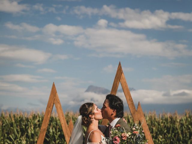 Jen and Mark's wedding in Chilliwack, British Columbia 55
