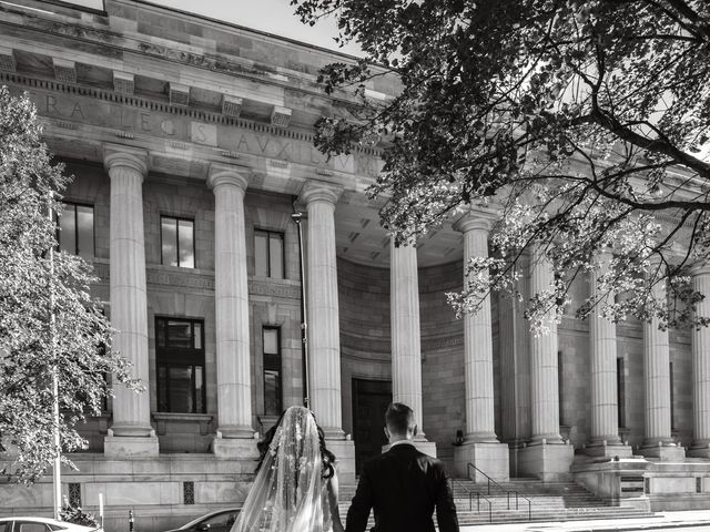 Robert and Ioana's wedding in Montreal, Quebec 15