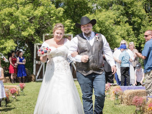 Brent and Jessica&apos;s wedding in Edmonton, Alberta 47