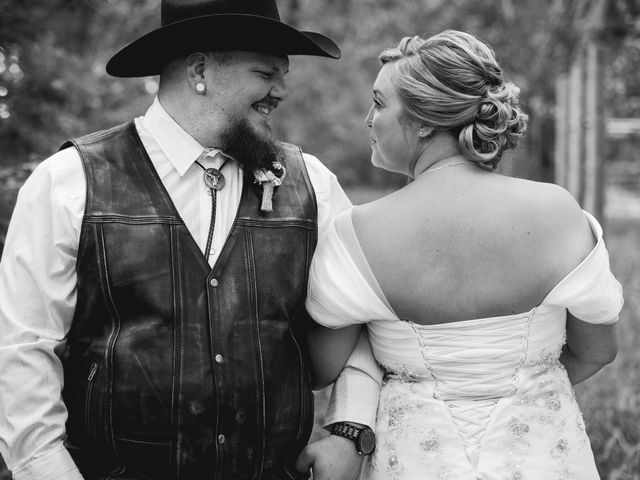 Brent and Jessica&apos;s wedding in Edmonton, Alberta 73