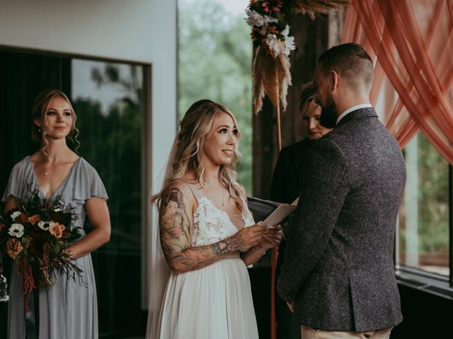 Sean and Sam's wedding in Edmonton, Alberta 6