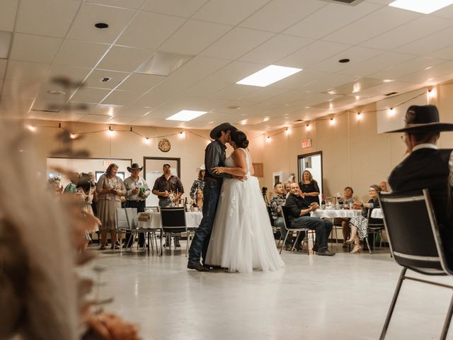 Teegan and Leighton's wedding in Cayley, Alberta 44
