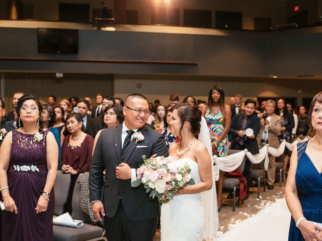 Julius Naredo and Chantelle Dela Cruz&apos;s wedding in Toronto, Ontario 34