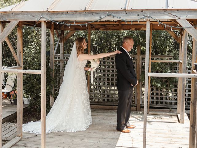 Twyla and Leandro's wedding in Crossfield, Alberta 15