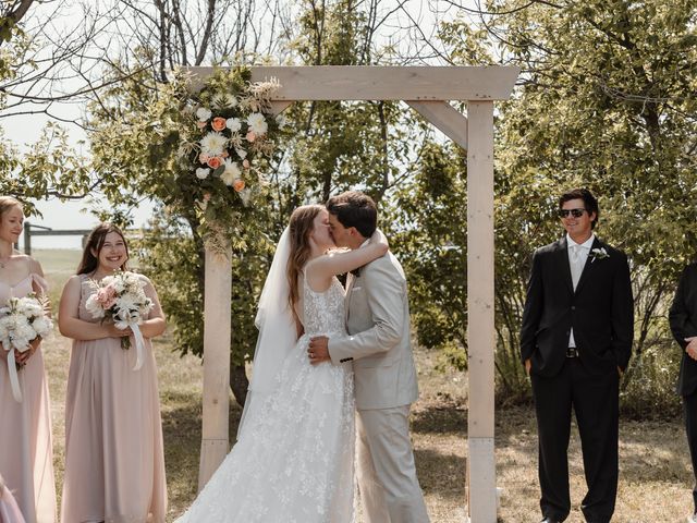 Twyla and Leandro's wedding in Crossfield, Alberta 25