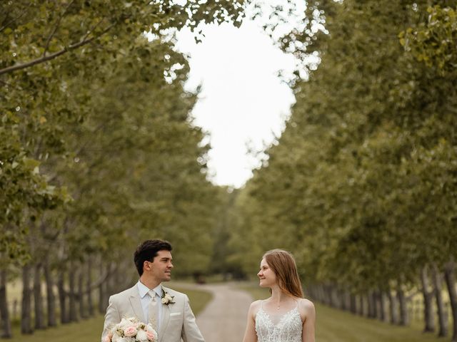 Twyla and Leandro&apos;s wedding in Crossfield, Alberta 41