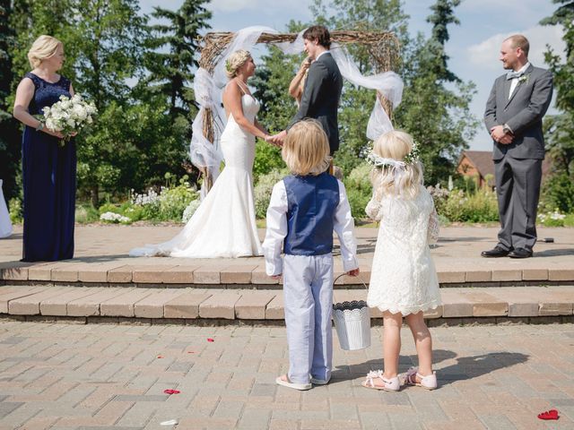 Robin and Lauren&apos;s wedding in Edmonton, Alberta 29