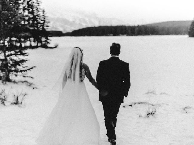 Robert and Jenny&apos;s wedding in Canmore, Alberta 36