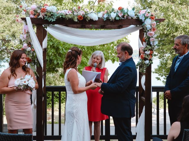 Diane and Mark's wedding in Kingston, Ontario 8