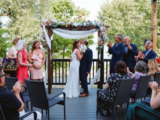 Diane and Mark's wedding in Kingston, Ontario 9