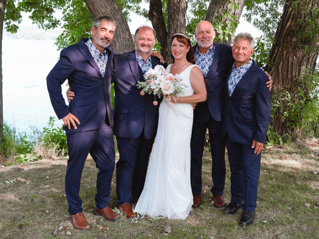 Diane and Mark's wedding in Kingston, Ontario 11