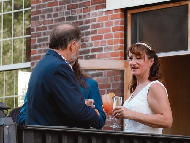 Diane and Mark's wedding in Kingston, Ontario 15