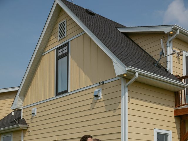 Danielle and George's wedding in Niverville, Manitoba 17
