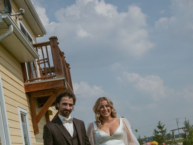 Danielle and George's wedding in Niverville, Manitoba 18