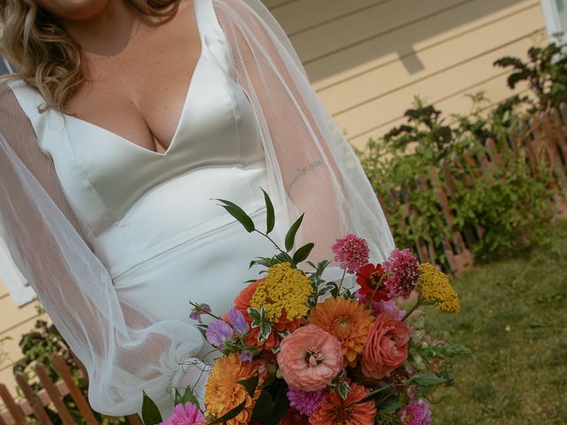 Danielle and George's wedding in Niverville, Manitoba 23
