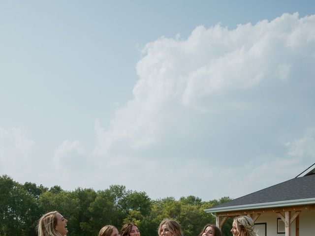 Danielle and George's wedding in Niverville, Manitoba 46