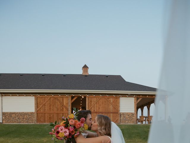 Danielle and George's wedding in Niverville, Manitoba 173