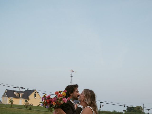 Danielle and George's wedding in Niverville, Manitoba 184