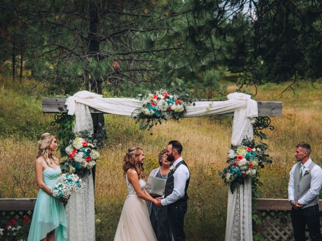 Ashley and Dallas&apos;s wedding in Kelowna, British Columbia 24