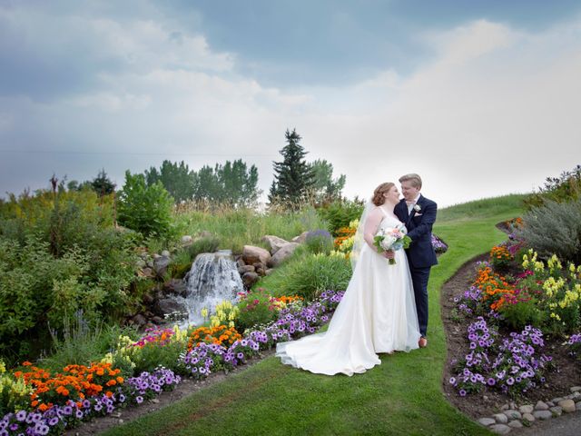 Amberley and Kurtis&apos;s wedding in Calgary, Alberta 4