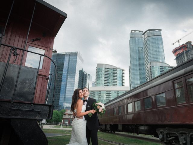 Daniel and Christine&apos;s wedding in Toronto, Ontario 31