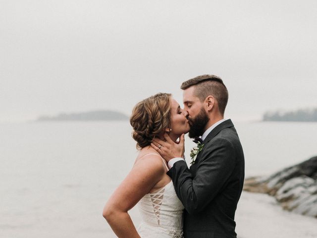 Joshua and Kirsten&apos;s wedding in Tofino, British Columbia 21