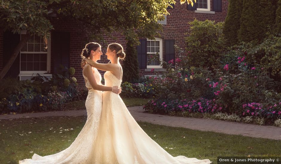 Cheryl and Christy's wedding in Niagara on the Lake, Ontario