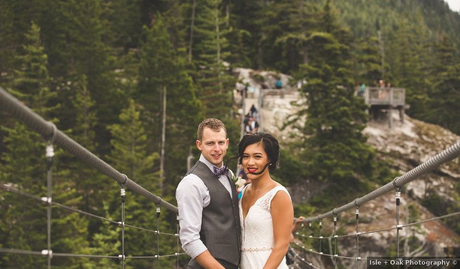 Jack and Ria's wedding in Squamish, British Columbia