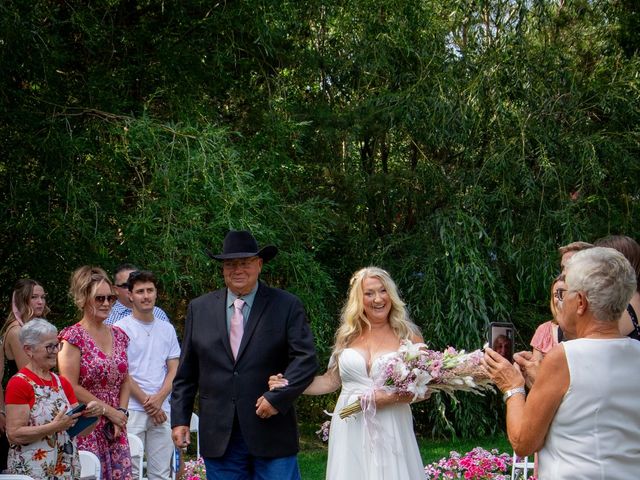 George and Marie&apos;s wedding in Mossleigh, Alberta 17