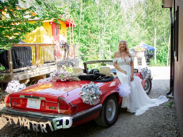 George and Marie&apos;s wedding in Mossleigh, Alberta 96