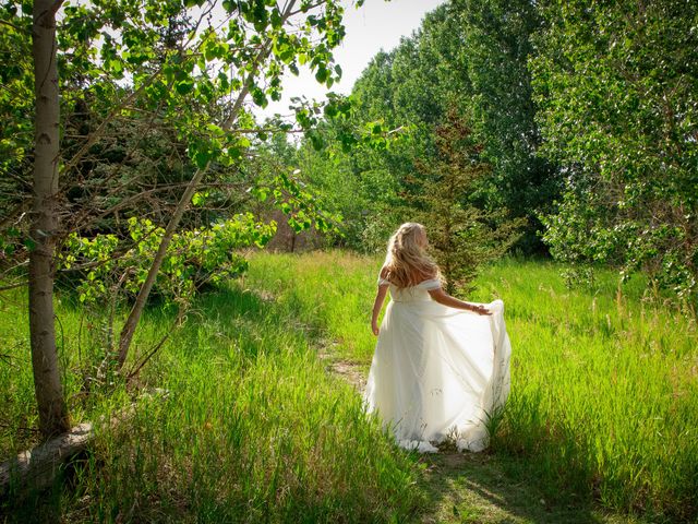 George and Marie&apos;s wedding in Mossleigh, Alberta 115