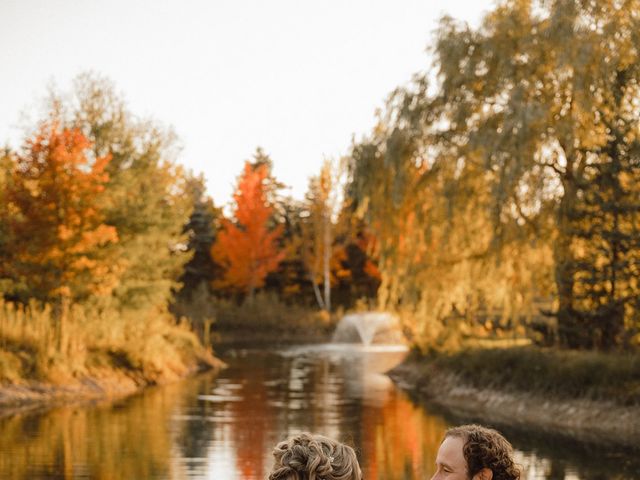 Darren and Calie's wedding in Innisfil, Ontario 4