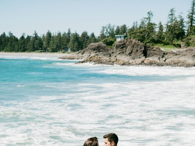 Dale and Kelsey&apos;s wedding in Tofino, British Columbia 28
