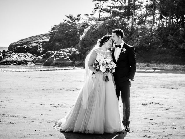 Dale and Kelsey&apos;s wedding in Tofino, British Columbia 84