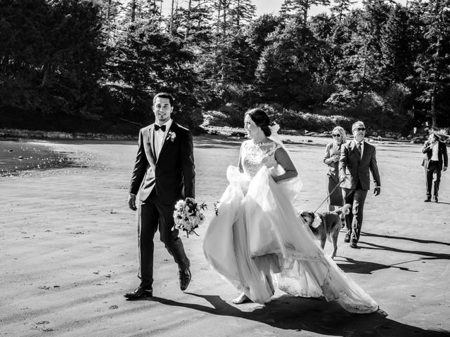 Dale and Kelsey&apos;s wedding in Tofino, British Columbia 86