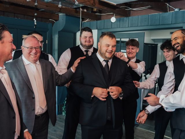 Chris and Kennedey's wedding in Niagara Falls, Ontario 2