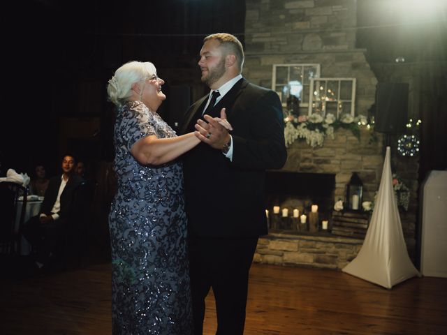 Chris and Kennedey's wedding in Niagara Falls, Ontario 28