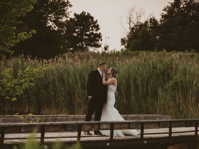Chris and Kennedey's wedding in Niagara Falls, Ontario 30