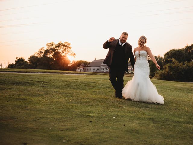 Chris and Kennedey's wedding in Niagara Falls, Ontario 32