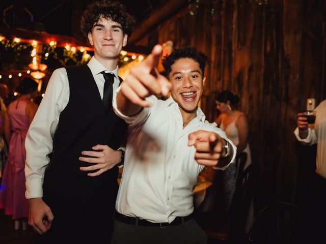 Chris and Kennedey's wedding in Niagara Falls, Ontario 35