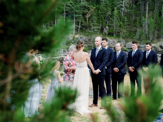 Mike and Cait&apos;s wedding in Gabriola, British Columbia 35