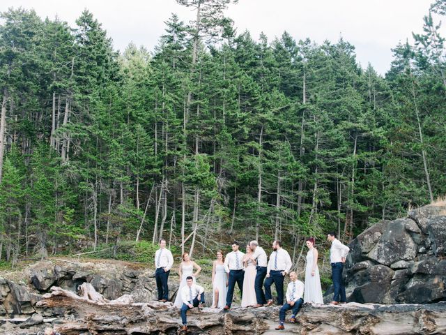 Mike and Cait&apos;s wedding in Gabriola, British Columbia 66