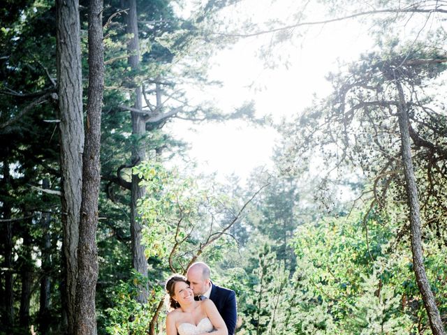 Mike and Cait&apos;s wedding in Gabriola, British Columbia 77