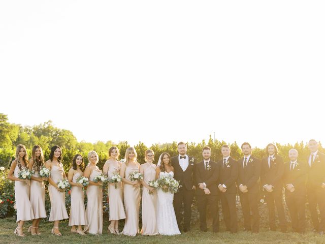 Mike and Julia&apos;s wedding in Niagara on the Lake, Ontario 30