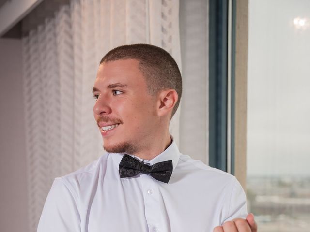 Zachary and Melissa's wedding in Montreal, Quebec 3