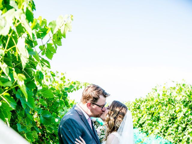 Justin and Iryna's wedding in St Catharines, Ontario 13