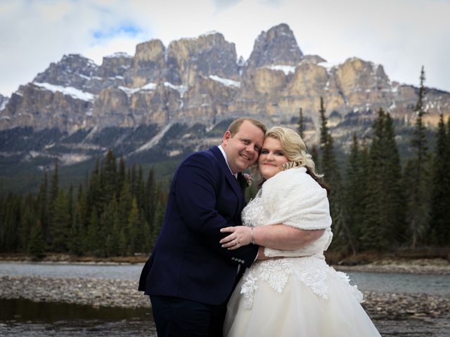 Matthew and Jessica&apos;s wedding in Lake Louise, Alberta 7