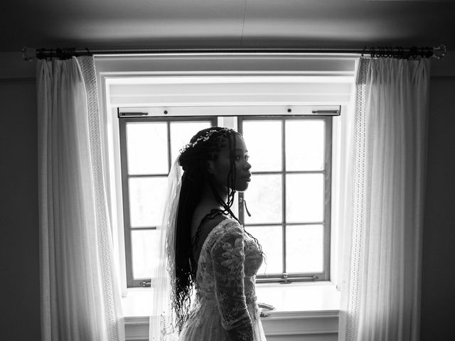 Jovan and Akilah&apos;s wedding in Ancaster, Ontario 16